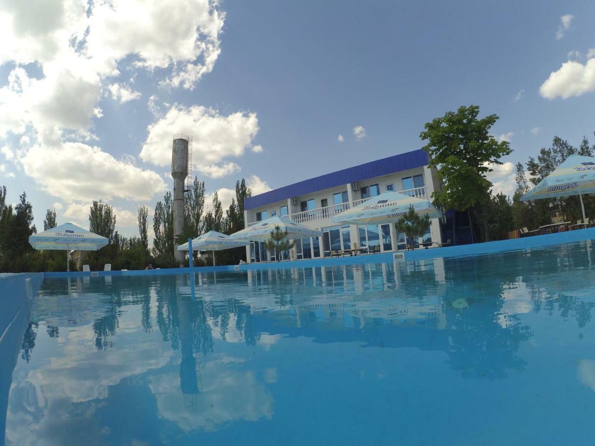 Marmaris Hotel Skadovsʼk Eksteriør billede