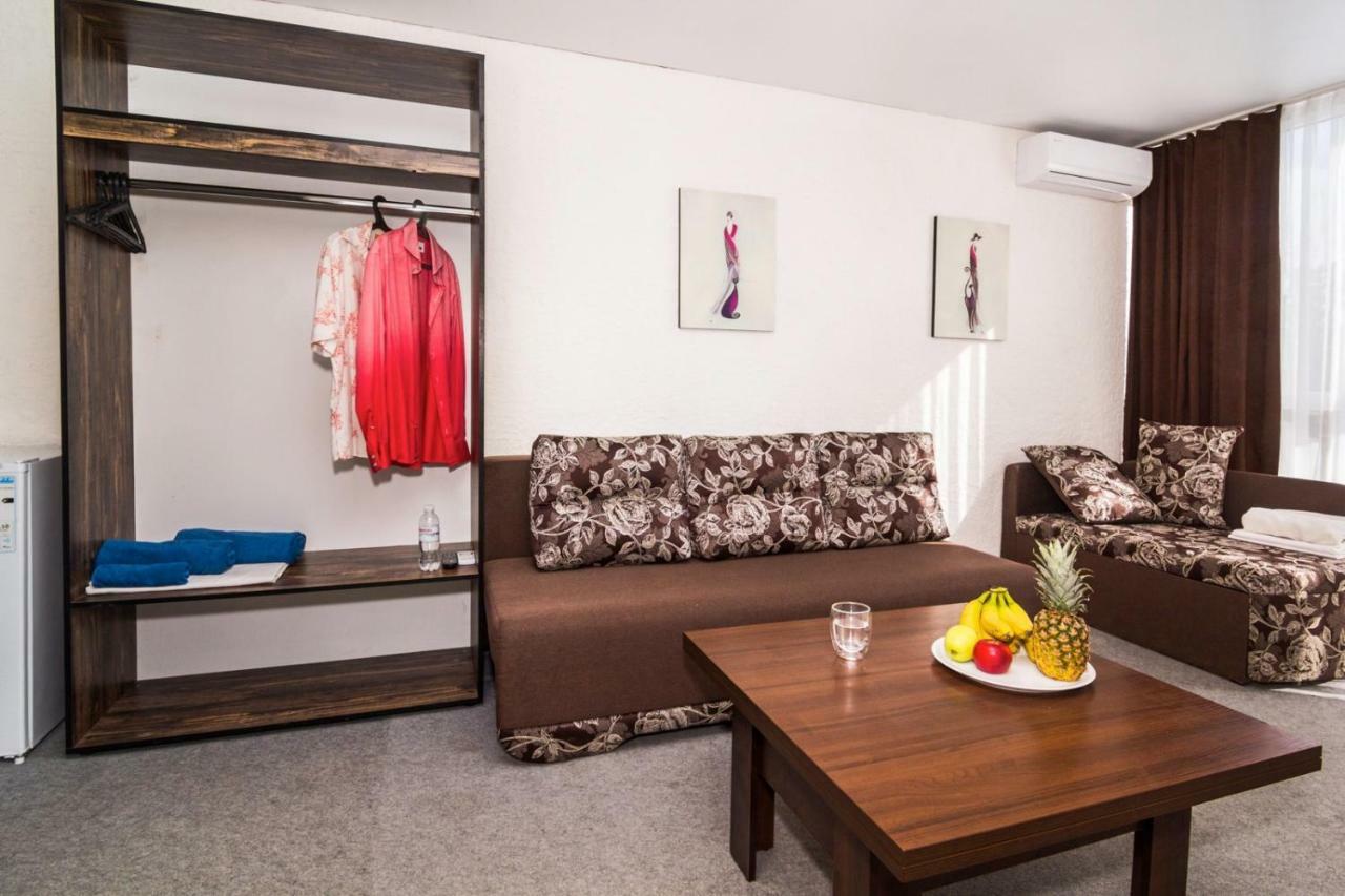 Marmaris Hotel Skadovsʼk Eksteriør billede