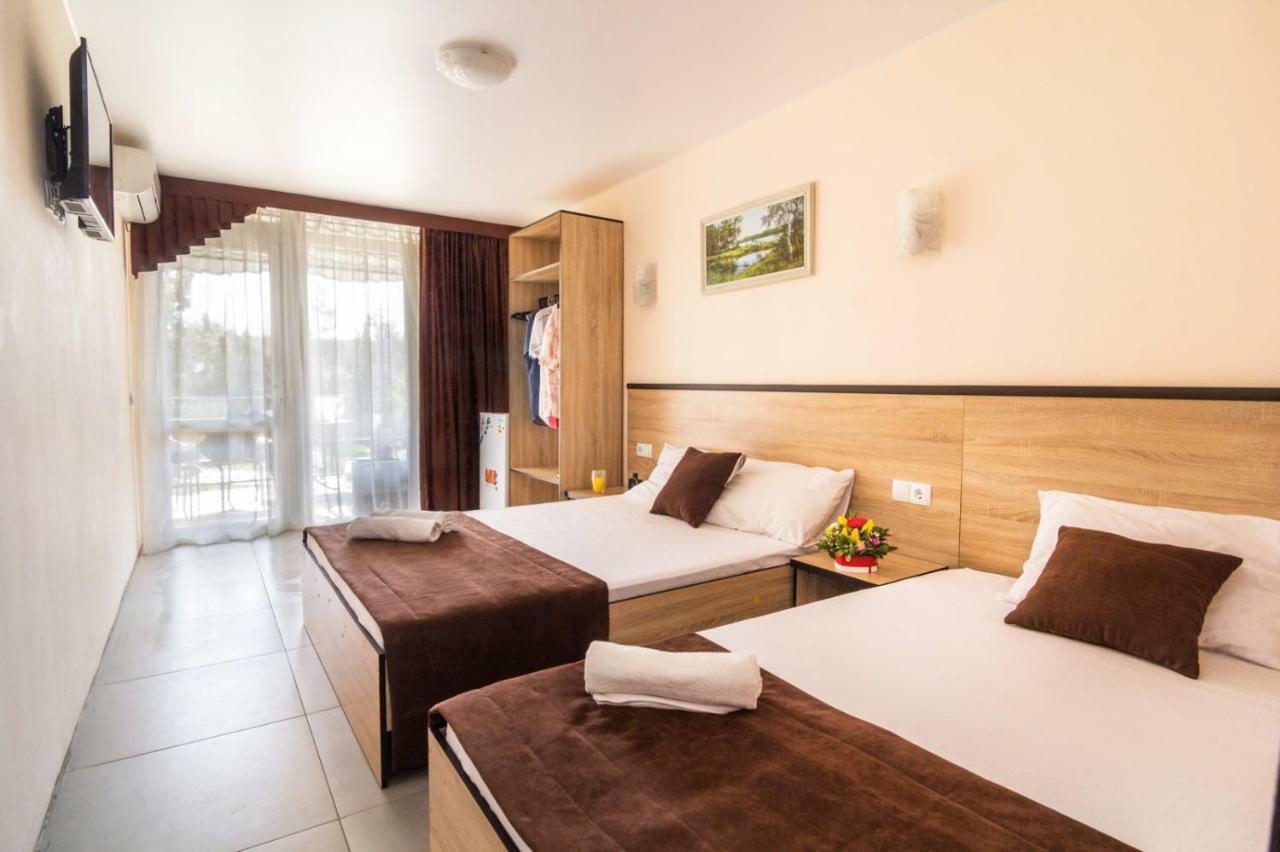 Marmaris Hotel Skadovsʼk Eksteriør billede